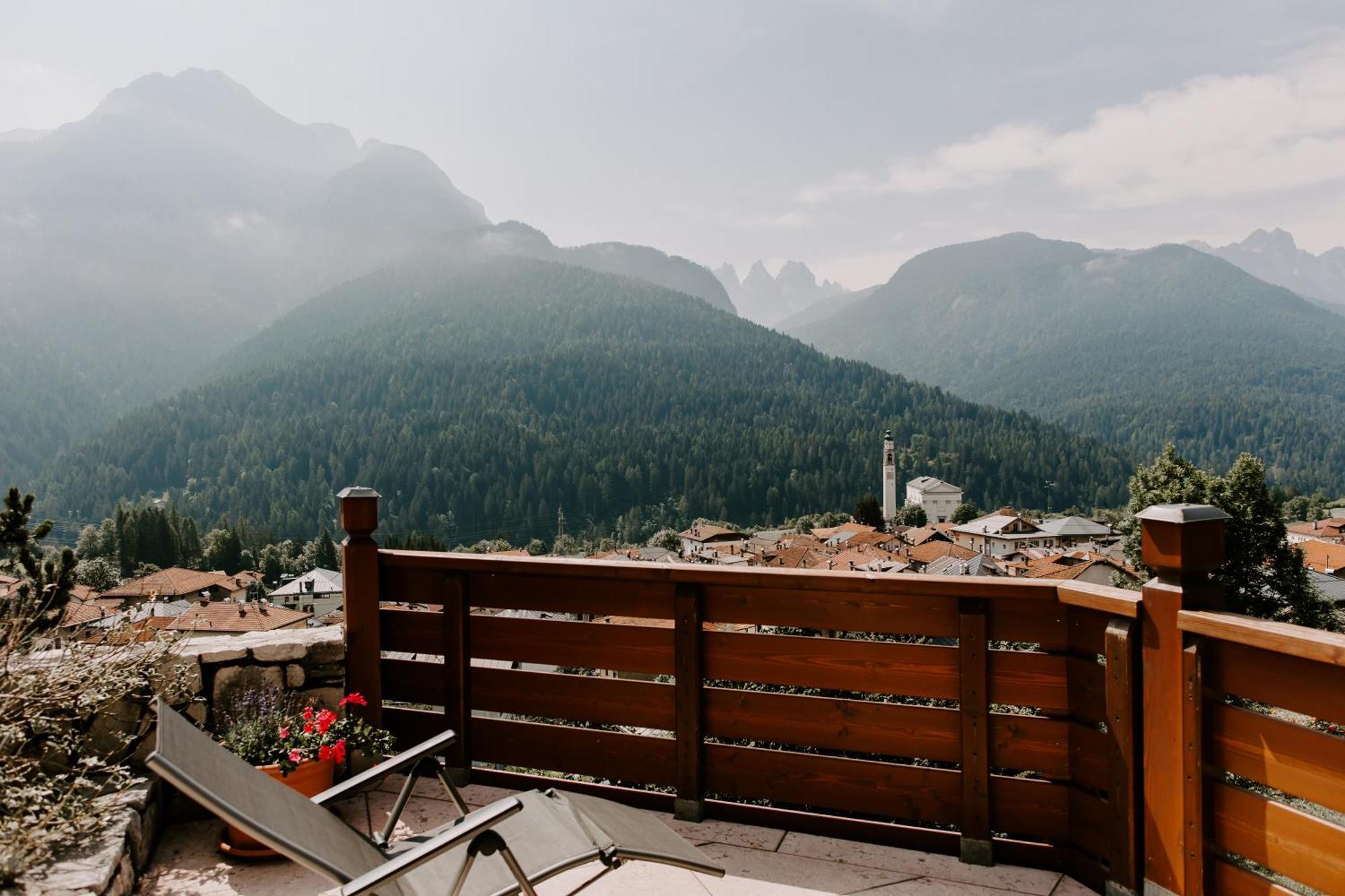Bed and Breakfast Fra Rose E Mughi Domegge di Cadore Exterior foto