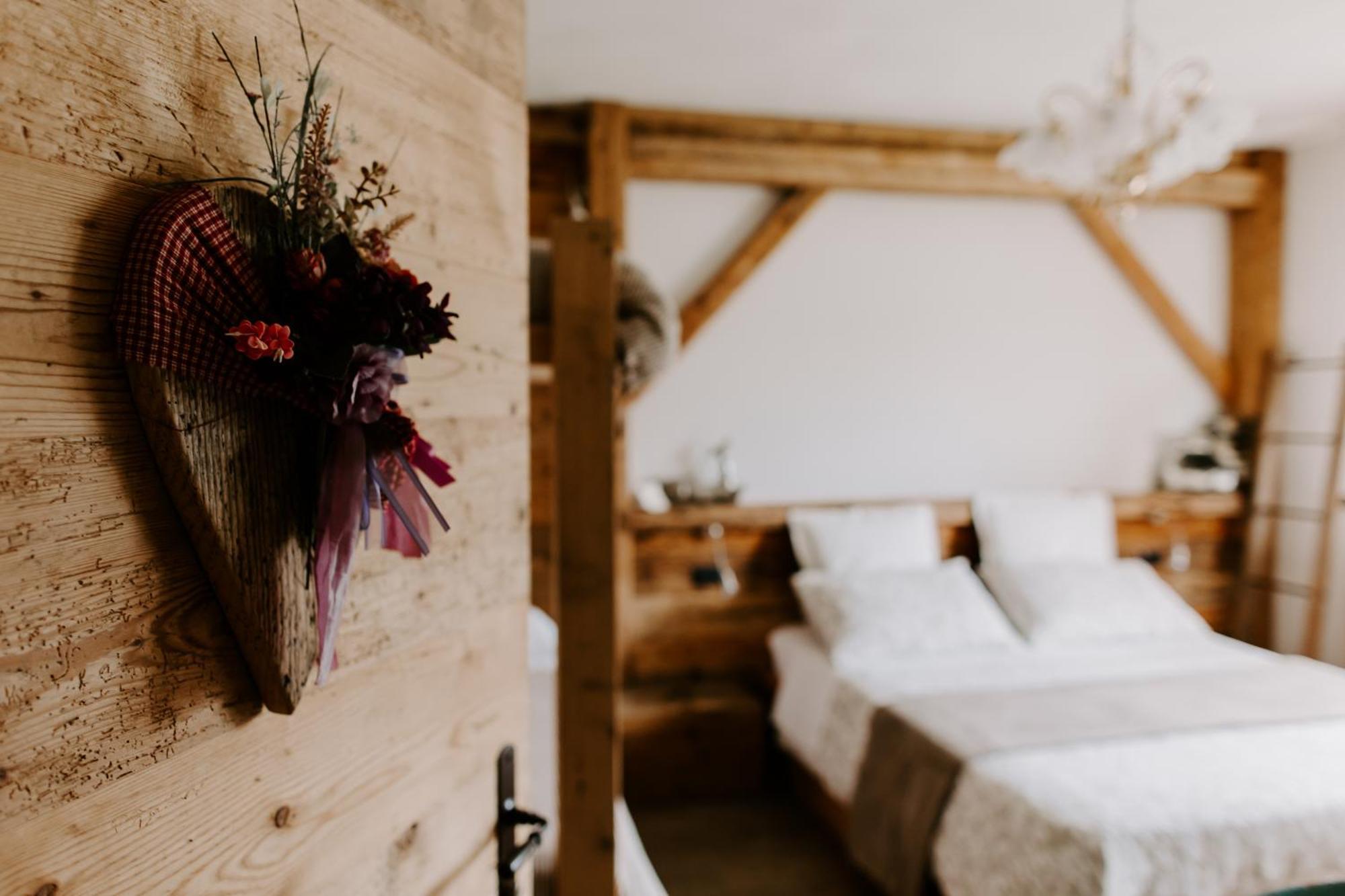 Bed and Breakfast Fra Rose E Mughi Domegge di Cadore Exterior foto